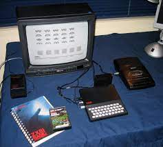 Uno con 16 kb a un precio de 125 libras (ampliable a 48 kb por 60 libras) y otro con 48 kb de fábrica por 175 libras. Sinclair Zx 81
