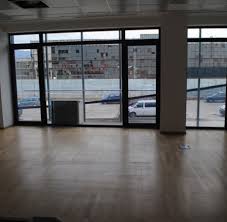 Remixshop.com livrează prin compania de curierat fan courier la preț fix de 14.90 lei. Fan Courier Brasov Program