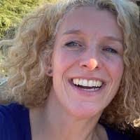 Michelle Stelzer's Instagram, Twitter & Facebook