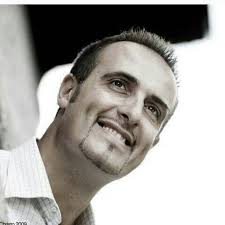 Da madre di due agoniste (anche se non nella pallavolo), delle quali vedo  quotidianamente i sacrifici, non riesco a trattenere le lacrime di  commozione davanti a questo discorso.