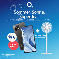 Terbaru pada agustus 2019 lalu, smartfren telah melakukan uji coba jaringan 5g untuk melihat kecepatan maksimum jaringan 5g dengan frekuensi 28ghz milimeter wave Mobile Store Hude Beitrage Facebook