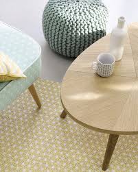 pouf en maille vert menthe table basse style scandinave table basse scandinave table basse