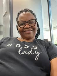 Glynis Burnham's Instagram, Twitter & Facebook