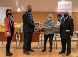 Úžasný pan masér a člověk. Book Collection Belonging To Late Florida State University Professor Donated To Um Newspoint University Of Malta