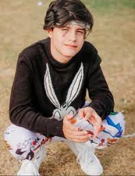 Juanse (juanse) y pablo memi tocaban en una banda llamada la puñalada amistosa junto a bajo el nombre juanse roll band editó en 2007 energía divina, una placa que, por su estilo, pudo. 130 Ideas De Juanse Laverde En 2021 La Voz Kids Como Mirarte La Voz