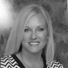 Trish Hutchinson's Instagram, Twitter & Facebook