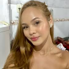 vc é ciumento ? eu: