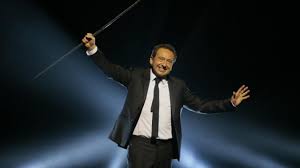 He is most well known for the french comedy un indien dans la ville. Patrick Timsit Fait Ses Adieux A La Scene Avec Une Toute Derniere Tournee