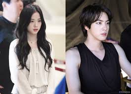 Simak kisah selengkapnya di sini! Jisoo Blackpink Disebut Mirip Jin Bts Setuju