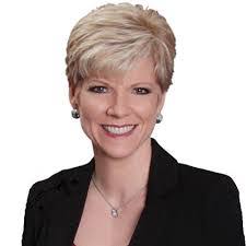 Donna Wrobel's Instagram, Twitter & Facebook