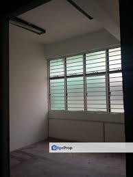 Endah parade shopping center @ sri petaling kuala lumpur malaysia. Sri Petaling 3 Storey Shop For Rent For Rental Rm2 700 By Wong Jia Shin Edgeprop My