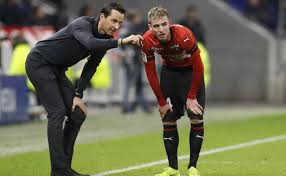 Julien stephan ist derzeit trainer von julien stephan wurde am 18.09.1980 geboren. Grand Format Quand Il Te Parle Tu Es Captive Tu L Ecoutes Car Tu Sais Qu Il Comprend Le Foot Julien Stephan Entraineur De Rennes Par Ceux Qui L Ont Cotoye France