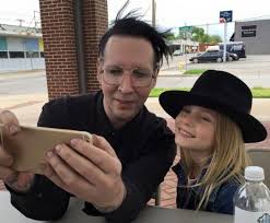Marilyn manson daughter the lottery sad i'm ashley, the daughter of brian warner or marilyn manson, we live in a small town in new york. Pin On Marilyn Manson