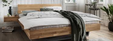 Bei uns finden sie die matratze, die optimal zu ihren bedürfnissen und ihrem die matratze ist der wichtigste teil ihres bettes. Boxspringbetten Matratzen Und Mehr Fachgeschaft Schlaferei Hamburg