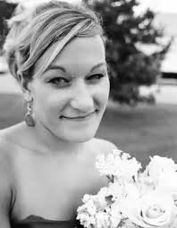 Shannon Follett's Instagram, Twitter & Facebook