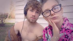 Sav Rae Hibbett (@peachygoddess.s) • Instagram photos and videos