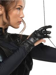 Katniss everdeen will always be a badass heroine, not matter how old the hunger games movies are. Glove Of Katniss Everdeen The Hunger Games Mockingjay Express Delivery Funidelia