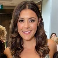 Donna Finelli's Instagram, Twitter & Facebook