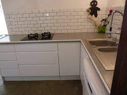 quel carrelage pour plan de travail cuisine plan de travail cuisine carrelage cuisine peindre carrelage cuisine