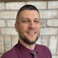 300+ "Lijewski" profiles