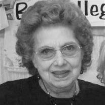 Iris McMahon Hall Obituary