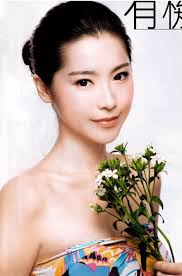 關楚耀空姐女友IG疑洗底零舊相任Model陳年照出土堪稱「換臉」