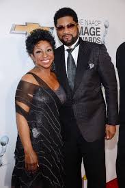 Early life of gladys knight. Gladys Knight Career Husband Kids Net Worth Tv Show Stars