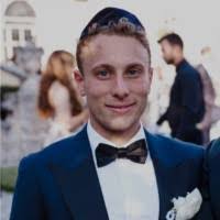 Abraham Isaac's Instagram, Twitter & Facebook