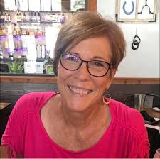 Are there fitness classes or personal trainers nearby?