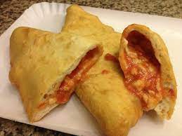 Check spelling or type a new query. Dove Mangiare I Panzerotti Pugliesi A Roma Una Cucina Da Single