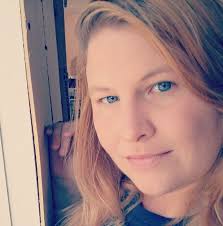 Are there other springs in Florida that shuttle you upstream for an easy  ride down like Ichetucknee Springs?