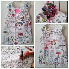 Ikea Hack Abito Da Bambina Cucito E Creato Con La Stoffa Di Ikea Dopo E Stato Colorato Con Colori Per Tessuti Idea By Www Jencrea 1 Ikea Hack Abiti Stoffe