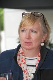 Linda Steffensen's Instagram, Twitter & Facebook