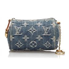 Even your lipsticks could be dressed in louis vuitton now. Louis Vuitton Vintage Monogram Lipstick Case Brown Monogram Canvas And Metal Case Luxury High Quality Avvenice