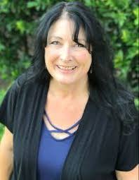 Cheryl Zaragoza's Instagram, Twitter & Facebook