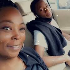 Diyaan Smith, 16, a gamer known for giving money to the homeless