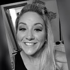 Shannon Scudder's Instagram, Twitter & Facebook