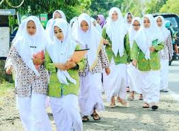 Tutorial hijab foto cewek2 cantik lucu berhijab anak remaja. 1000 Kata Kata Santri Bijak Keren Lucu Gaul Menyentuh Hati