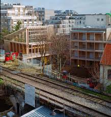 Grand Huit Participe A La Ferme Du Rail Un Projet D Architecture Autour De L Agriculture Urbaine Laureate P Agriculture Urbaine Ecologie Urbaine Architecture