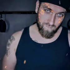 Danny Yates (@dannyyates84)