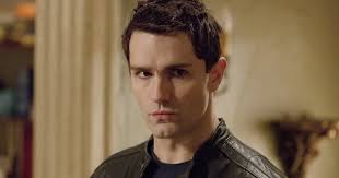 DAMN Good Coffee...and HOT!: SUPERGIRL Casts Sam Witwer as Agent Liberty
