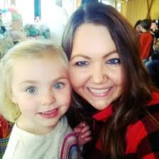 Kristi Kobs's Instagram, Twitter & Facebook