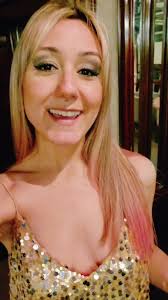 La Vicky de Rosario York: La Reyna de la Canción