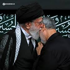 نتیجه تصویری برای عکس رهبری و قاسم سلیمانی