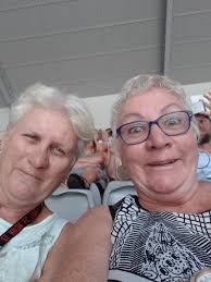 eileen berry (@eileenberry1956)