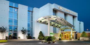 Find traveler reviews and candid photos of dining near aloft charleston airport & convention center in north charleston. Hotels In North Charleston Sc Near Airport Crowne Plaza Charleston Airport Conv Ctr