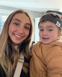 Kristen Santos-Griswold (@kristensantos) • Instagram photos and videos