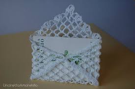 Tutorial con schemi e spiegazioni per fare tante originali presine all'uncinetto con la tecnica tapestry crochet e pannolenci. Segnaposto Matrimonio Ad Uncinetto