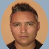 50+ perfiles de «Efrén Silva»