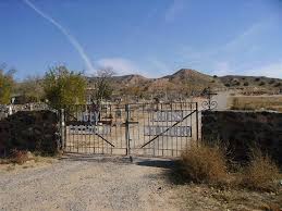 Holy Cross Catholic Cemetery